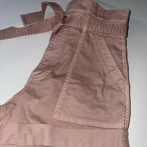 Abercrombie & Fitch Women's Pink and Silver Shorts - Picture 4 of 4